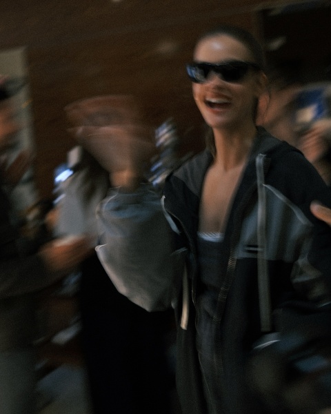 003~99.jpeg