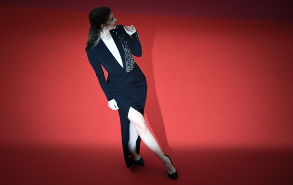 70629178_picturepub-barbara-palvin-127.jpg