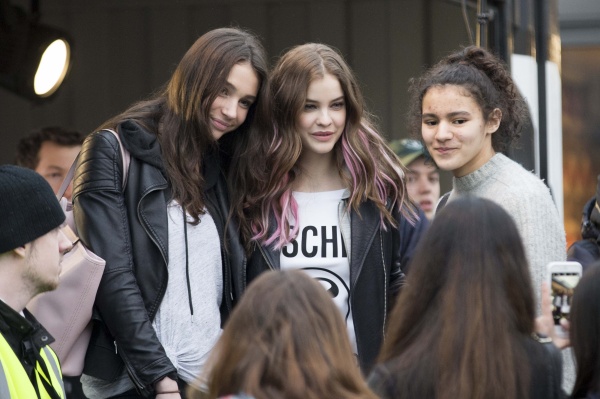 Barbara_Palvin_7.jpg