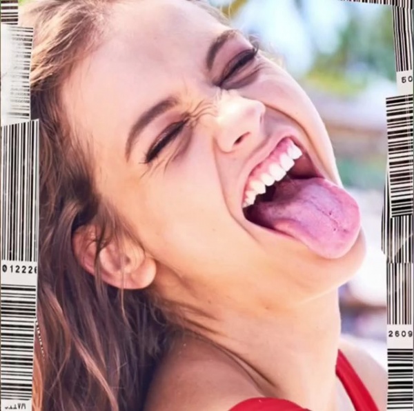 DY5L6fSX0AY7RLn.jpg