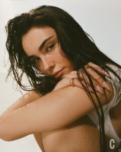 Madison Beer France (family site)